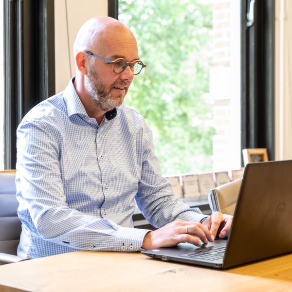 Lodiers-en-partners-executive-search-referentiecontrole-old Lodiers-en-partners-executive-search-referentiecontrole-old